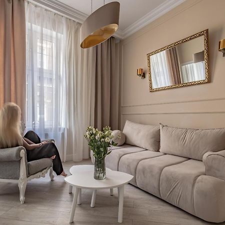 Glow Apartments - Apartment Dubaj Glamour, Ulica Dluga Old Town Гданск Екстериор снимка